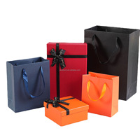 Boîtes cadeaux de luxe en papier recyclé, forme personnalisée, avec pelliculage mat, logo en relief, emballage avec impression de logo