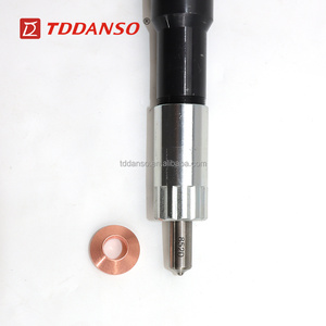 Inyector de Combustible Common Rail <span class=keywords><strong>095000</strong></span> <span class=keywords><strong>1211</strong></span> 6156-11-3301 6156-11-3300 <span class=keywords><strong>095000</strong></span>-<span class=keywords><strong>1211</strong></span> <span class=keywords><strong>095000</strong></span>-0800 para Excavadora PC400-7 - Product Image 2