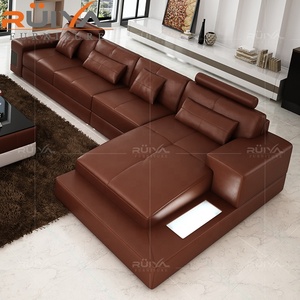 Divano Angolare in Pelle con Illuminazione LED Design Classico Italiano per Soggiorno - Product Image 6