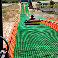 Terrain de jeu en pente sèche artificielle d'usine tapis de ski en plastique imbriqué toboggan arc-en-ciel aire de jeux carreaux de sol de ski