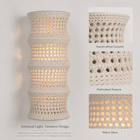 Applique murale LED en céramique Wabi Sabi, base d'ampoule E26, abat-jour blanc creux, applique décorative d'intérieur, lumière ambiante chaude, design européen