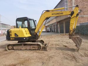 L'excavatrice hydraulique d'occasion de Hyundai 60-7 de 6 tonnes a utilisé des machines de construction la mini excavatrice utilisée d'excavatrices avec l'attache rapide - Product Image 2