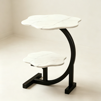 Table basse contemporaine en métal blanc crème avec plateau en métal, design sculpté à double couche creuse et support en boule solide Tenghang