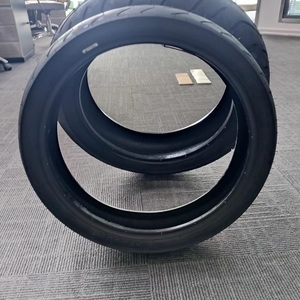 Pneu de scooter fabriqué en Chine 120/70-12 Pneu de <span class=keywords><strong>moto</strong></span> <span class=keywords><strong>Cross</strong></span> Tubeless Pneu de <span class=keywords><strong>moto</strong></span> - Product Image 4