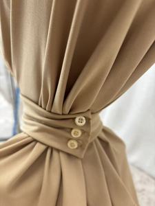 Hijab instantané Amira à boutons, en jersey premium, avec attache arrière et design boutonné, pour musulmanes - Meilleures ventes - Product Image 5