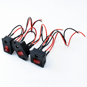 Prise DC LED 12V avec câble Hot <span class=keywords><strong>LN</strong></span>-03/<span class=keywords><strong>LN</strong></span>-06 5,5 <span class=keywords><strong>x</strong></span> 2,1 2,5 mm - Product Image 3