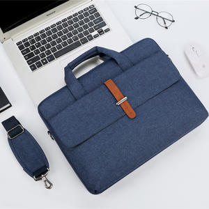 Une épaule Portable PU sac d'<span class=keywords><strong>ordinateur</strong></span> unisexe sac à main LOGO imprimer femmes cahier porte-documents hommes tablette couverture personnalisé sacs pour <span class=keywords><strong>ordinateur</strong></span> portable - Product Image 4