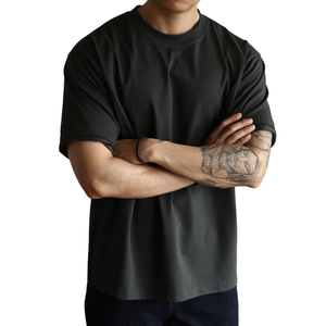 <span class=keywords><strong>Camiseta</strong></span> de <span class=keywords><strong>Manga</strong></span> Corta para <span class=keywords><strong>Hombre</strong></span> de 260 gsm en 100% Algodón Supima Transpirable de Corte Regular con Estampado en Relieve y Logo Personalizables - Product Image 5