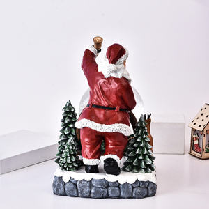 Boîte à musique globe de neige de Noël - Cabine téléphonique britannique en résine, lanterne de Père Noël, lumière LED, paillettes tournoyantes, fonction musicale - Product Image 4