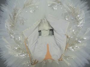 Costume da <span class=keywords><strong>Ballerina</strong></span> Bianco Professionale con Paillettes per Ragazze Tutù da Danza Lago dei Cigni Costume da Balletto Quattro Piccoli Cigni - Product Image 5