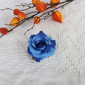 Cabeza de Rosa Artificial con Diamantes para Decoración de Bodas, Arreglo Floral para Guías de Caminos, Rosa Montaña Nevada - Product Image 6