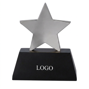 Premio de metal de calidad premium diseñado para celebraciones memorables, eventos de reconocimiento y programas de apreciación. - Product Image 1