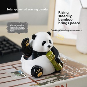 Nuova Luce Solare Panda Transfrontaliera con Sensore Automatico e Controllo a Gesto, Design Moderno Minimalista in Plastica, per Gatto <span class=keywords><strong>Luca</strong></span>, Ufficio, <span class=keywords><strong>Auto</strong></span> - Product Image 2