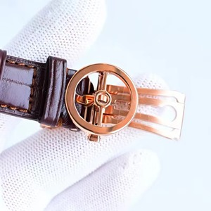 Montre pour homme tendance, nouvelle collection, lumineuse, étanche, avec réserve de marche automatique, verre saphir, boîtier doré, cadran noir, bracelet en cuir - Product Image 5