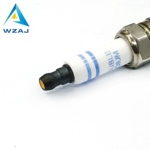 Bujías Automotrices YR6SII3320 para Motor de Gasolina Mercedes Benz, Material de Electrodo Estándar - Product Image 2