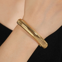 Bracelet chaîne serpent en acier inoxydable unisexe, largeur 10 mm, 22 cm, bracelet à maillons tendance, fermoir magnétique, plaqué or 18 carats, vente en gros