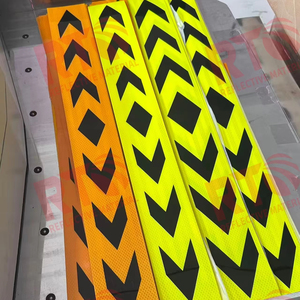 5cm * 90cm fluorescente amarillo negro reflectante flecha pegatina cinta autoadhesiva que brilla en la oscuridad pegatinas reflectantes para camión - Product Image 1