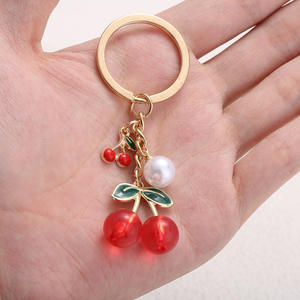 Vente en gros de porte-clés <span class=keywords><strong>cerise</strong></span> en métal émaillé et mignon pendentif <span class=keywords><strong>cerise</strong></span> transparent porte-clés portefeuille <span class=keywords><strong>cartable</strong></span> accessoires suspendus - Product Image 4