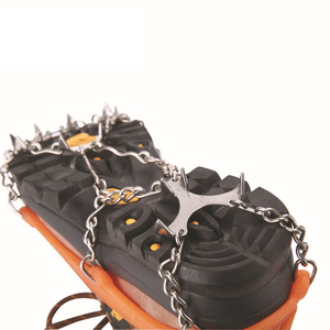 <span class=keywords><strong>Crampons</strong></span> et <span class=keywords><strong>crampons</strong></span> à neige RTSWY-1353 pour la marche, le jogging, la randonnée, l'escalade sur neige/glace - Léger, comprend un <span class=keywords><strong>sac</strong></span> - Product Image 5