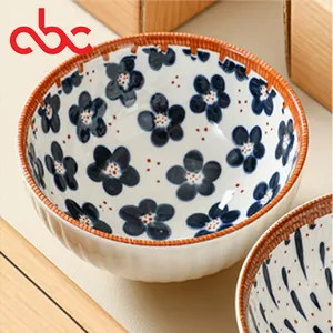 일본 선물 도자기 복고풍 흰색 도자기 그릇 도자기 디너 세트 그릇 선물 상자 주문 디자인 기념품 결혼식