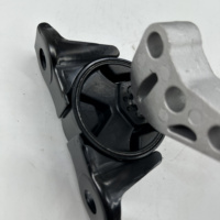 Pièces détachées automobiles pour voitures, support moteur en caoutchouc de suspension 112108798R 11210-8798R pour Renault Kwid