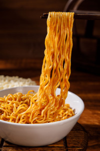 Noodles Istantanei <span class=keywords><strong>di</strong></span> Alta Qualità con Tuorlo d'Uovo Salato 113g, Confezione Standard per Esportazione, Cibo Asiatico - Product Image 6