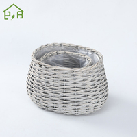 Keranjang Bunga Rotan Oval Ramah Lingkungan Kustom Tanaman Pot Bunga dengan Plastik Liner Dalam Stok Grosir