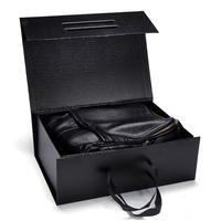 Boîte d'emballage pliante de luxe en carton personnalisée avec poignée, gaufrage, pelliculage brillant et mat, recyclable