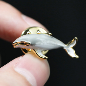 Broche Dauphin en Alliage de Zinc Plaqué Or, Forme Animale, Épingle Tendance, Bijou Unisexe, Cadeau - Product Image 2
