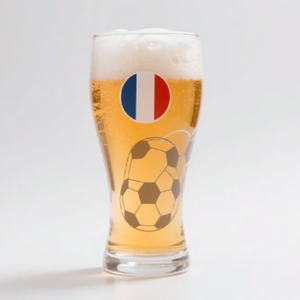 Vaso de cerveza con diseño de fútbol, ​​taza de vidrio transparente para fiestas, tema deportivo, 1 pieza - Product Image 3