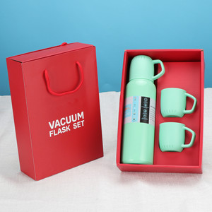 Usine directe de haute qualité stocké pas cher le parapluie de <span class=keywords><strong>4</strong></span> <span class=keywords><strong>litres</strong></span> flacon à vide clé USB stylo clavier S <span class=keywords><strong>thermos</strong></span> tasse coffret cadeau - Product Image 4
