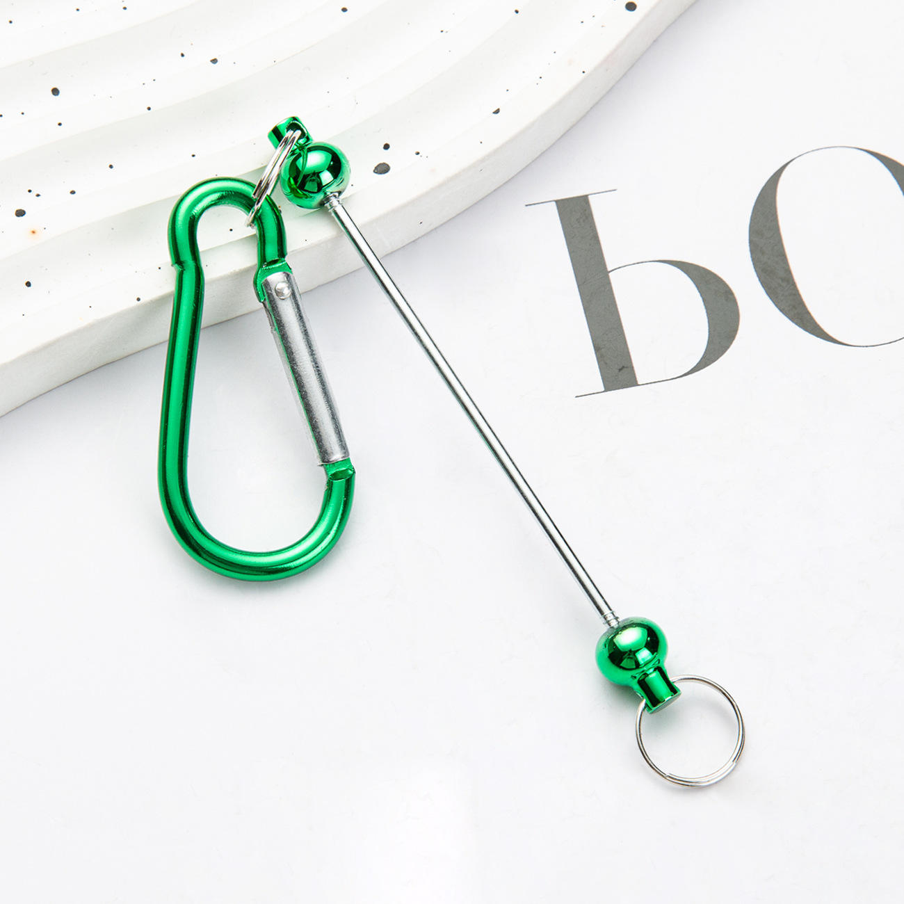 สีเขียว