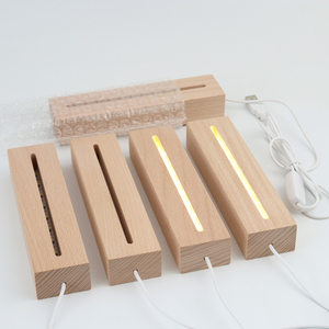 Lampe de nuit 3D en acrylique personnalisée avec base en bois véritable, prête pour FBA, avec LED RGB à intensité variable pour la maison et la chambre - Product Image 1