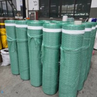 Jaring Pembungkus HDPE 67 7000  dengan Stabilisator UV Penuh untuk Silase, Jerami, dan Bal Bundar