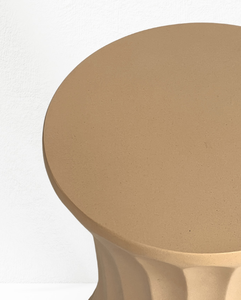 VN Mobilier de jardin extérieur en ciment durable personnalisé et écologique Table d'appoint de chevet Tabouret en béton pour chambre à coucher Hôtel Appartement - Product Image 6