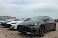 MG GT MG5 GT Édition Internationale Algérie Berline Euro VI Essence/Pétrole R16 Nouvelle Boîte Automatique Volant à Gauche Caméra Arrière Sièges Sombres En Stock