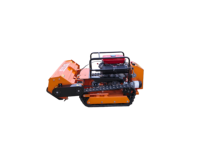 Tondeuse à gazon chenillée télécommandée diesel à couple élevé, gyrobroyeur tout-terrain pour vergers, parcs, forêts et chemins boueux