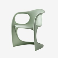 Chaise de salle à manger en plastique minimaliste nordique, fauteuil lounge empilable et imperméable pour la maison, le balcon et la détente