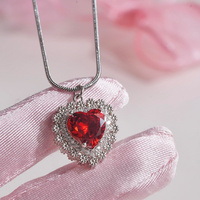 Collier avec pendentif en forme de cœur, bijoux pour la Saint-Valentin, colliers assortis pour les couples