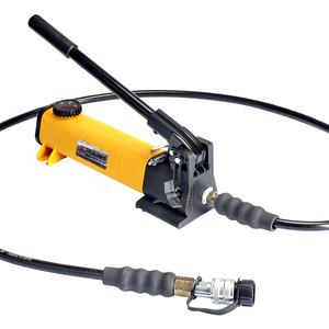 ปั๊มไฮดรอลิกแบบแมนนวลน้ำหนักเบา P-142 ปั๊มไฮดรอลิกแบบแมนนวล - Product Image 1