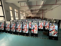 Écran d'affichage numérique LCD portable de 55 pouces, IP65, alimenté par batterie, 10 à 12 heures d'autonomie, pour la publicité mobile