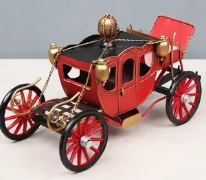Rode Wagen Model Auto Handgemaakte Antieke Metalen Model Home Decoratie