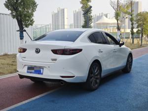 <span class=keywords><strong>Mazda</strong></span> <span class=keywords><strong>3</strong></span> Sedán <span class=keywords><strong>2020</strong></span> Bien Equipado |   2.0L Skyactiv, Cuero, Apple CarPlay, Confiable y Deportivo - Product Image 6