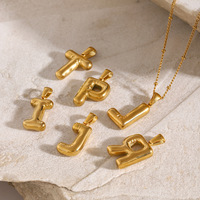 Nouvellement répertorié femmes lettre pendentif collier 18k plaqué or en acier inoxydable collier bijoux de mode collier