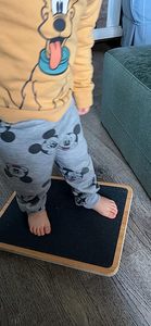 Planche d'équilibre en bois professionnelle StrongTek pour les planches oscillantes de bureau de force de noyau de rouleau antidérapant sous le bureau - Product Image 2