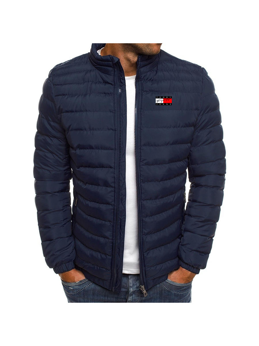 สีกรมท่า