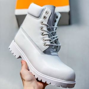 Botas de Nieve de Diseño de Lujo para Hombre y Mujer, Estilo Clásico, Impermeables y Antideslizantes, de Cuero, para Senderismo, 2026 - Product Image 2