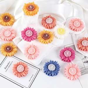 Vela Aromática de Girasol y Margarita, Hecha a Mano con Cera de Soya, Vela Floral para Decoración del Hogar, Accesorio para Fotos, Recuerdo para Fiestas - Product Image 4
