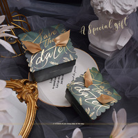 Boîte cadeau de mariage carrée romantique personnalisée, boîte en papier rigide imprimée de fleurs de rose de luxe pour les cadeaux de fiançailles