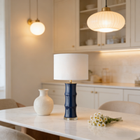 Lampe de lecture décorative LED pour salon, chambre à coucher, lampe de bureau bleue en forme de bambou, base en céramique, abat-jour en tissu, lampe de table